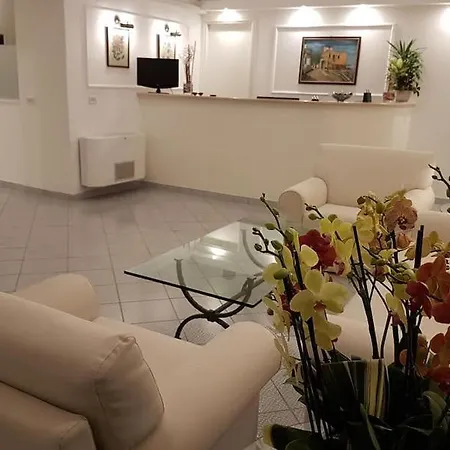 Hotel Multiproprieta Palatium Mari, Con Terrazza Vista Mare E Piscina