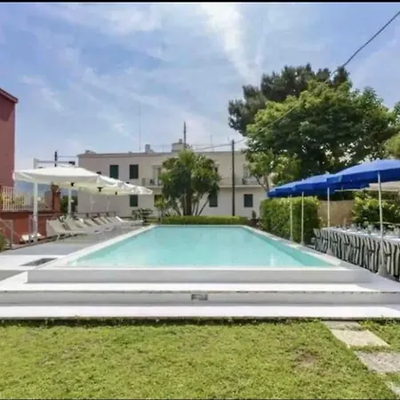 Multiproprieta Palatium Mari, Con Terrazza Vista Mare E Piscina
