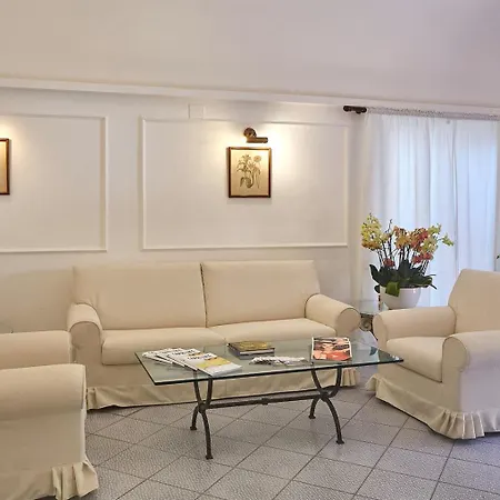 Multiproprieta Palatium Mari, Con Terrazza Vista Mare E Piscina 3* Капри