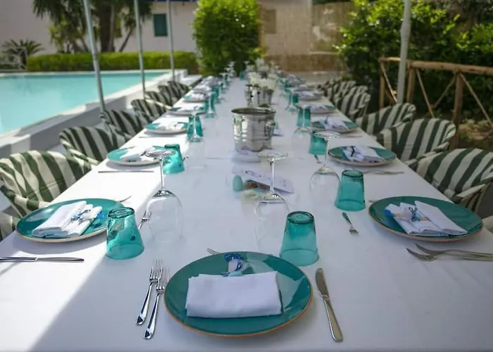 Multiproprieta Palatium Mari, Con Terrazza Vista Mare E Piscina Capri