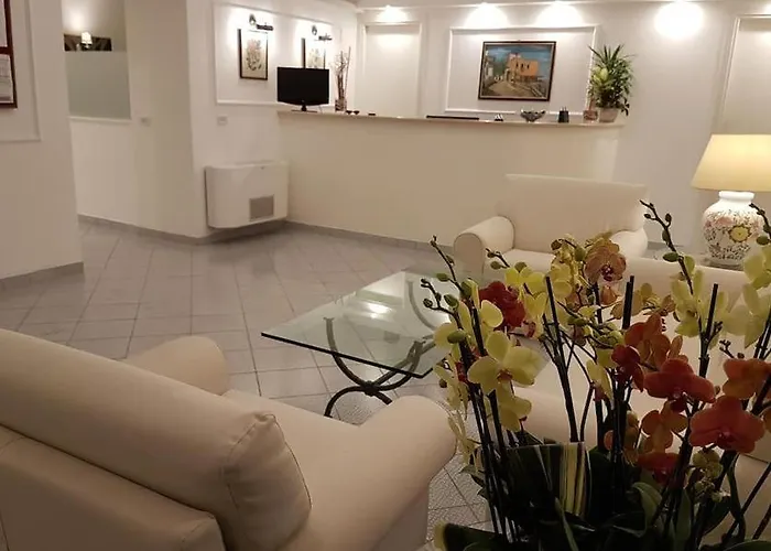 Hotel Multiproprieta Palatium Mari, Con Terrazza Vista Mare E Piscina