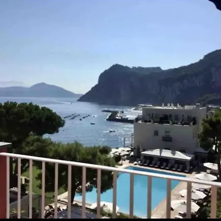 Multiproprieta Palatium Mari, Con Terrazza Vista Mare E Piscina 3* Capri
