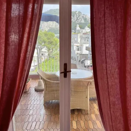 Hotel Multiproprieta Palatium Mari, Con Terrazza Vista Mare E Piscina Capri