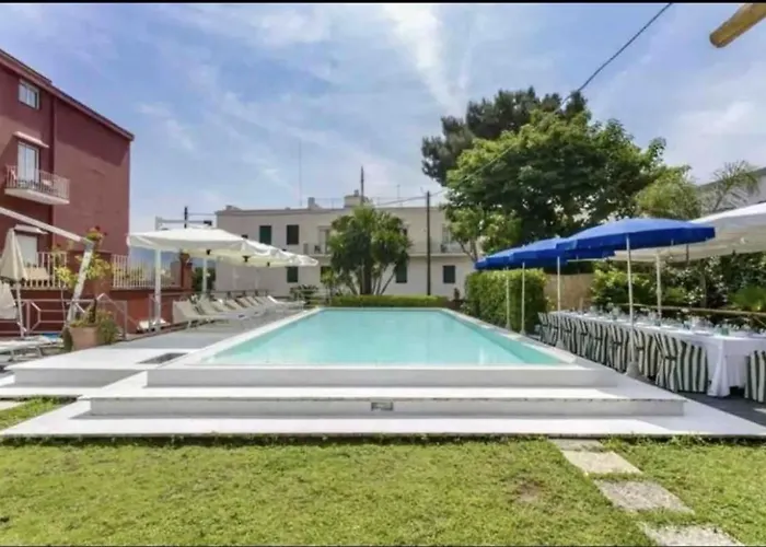 Multiproprieta Palatium Mari, Con Terrazza Vista Mare E Piscina